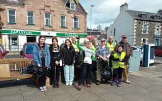 Earlston spring clean. Photo: Earlston in Bloom