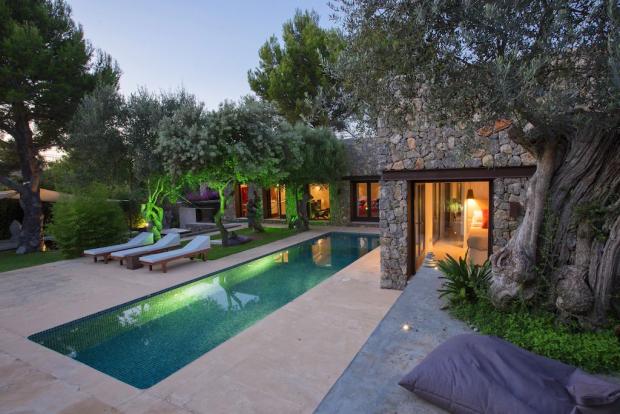 Border Telegraph: Stunning Modern Design Villa Set On Mountain On Unique Location, Terraces & Pool - Majorca, Spain. Credit: Vrbo