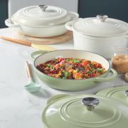 Aldi brings back its Le Creuset dupes in new spring colours (Aldi)