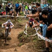 Team GB’s Evie Richards provides a taste of elite mountain bike cross-country racing. Photo: UCI